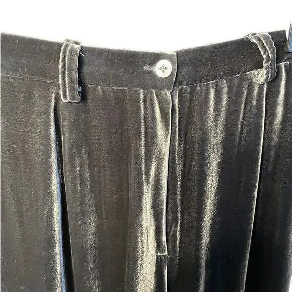 Citi by Yansi Fugel gray velvet suit size 10